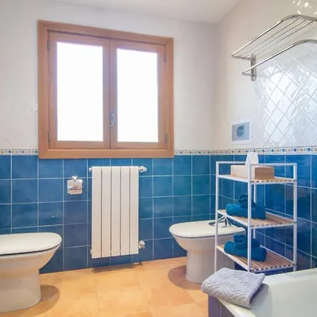 Traditional House Casa Binitaref With Pool In Holiday home Sineu (Mallorca)