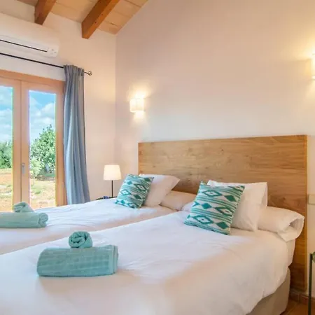 Traditional House Casa Binitaref With Pool In * Sineu (Mallorca)